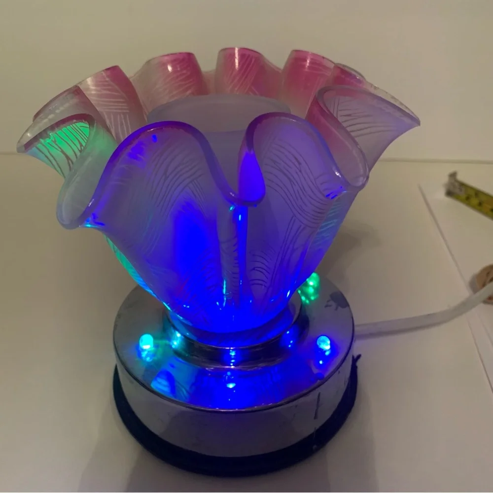 Design Decorative flower shape mini Lamp.